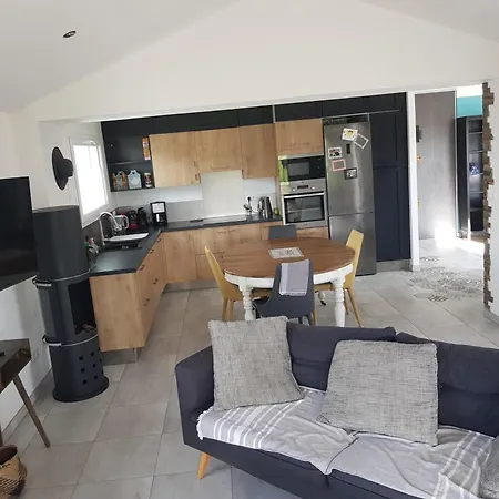 Maison 2 Chambres Vignoble Nantes Sud - 2 Sdb - 4 Lits Chateauthebaud