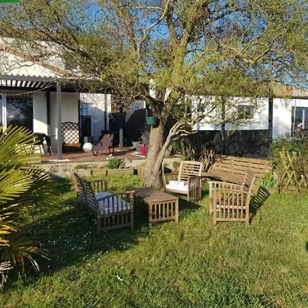 Maison d'hôtes Maison 2 Chambres Vignoble Nantes Sud - 2 Sdb - 4 Lits Chateauthebaud